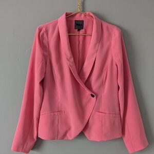 Beautiful soft bubble gum pink one button blazer. Size large. In perfect conditi